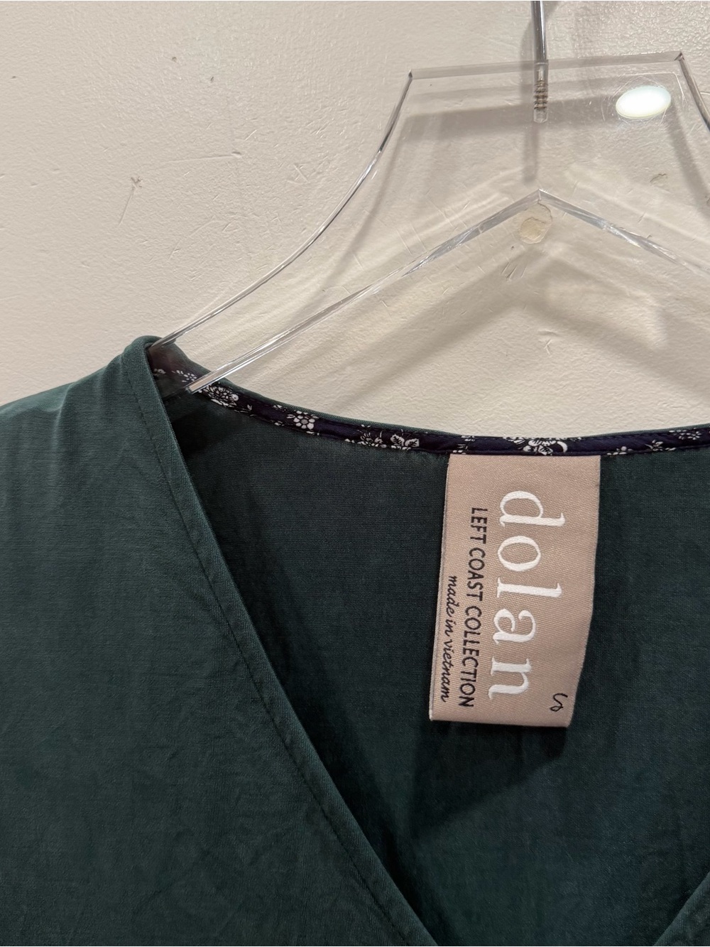 Anthropologie Dolan Green Short Sleeve Shift Dress Flowy Green Small - Picture 5 of 7